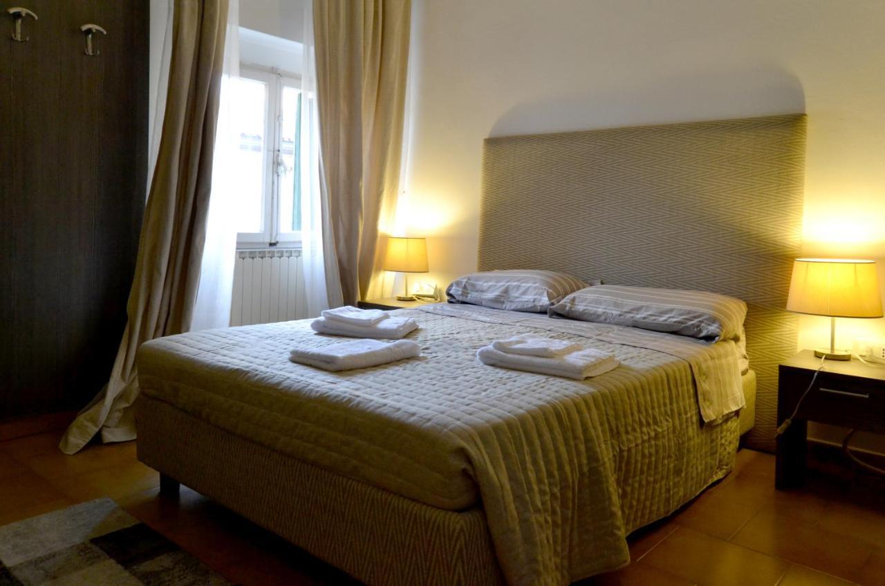 Gabrielli Rooms Et Apartments Sant Antonio Alloggio 4 M0230914084 维罗纳 外观 照片